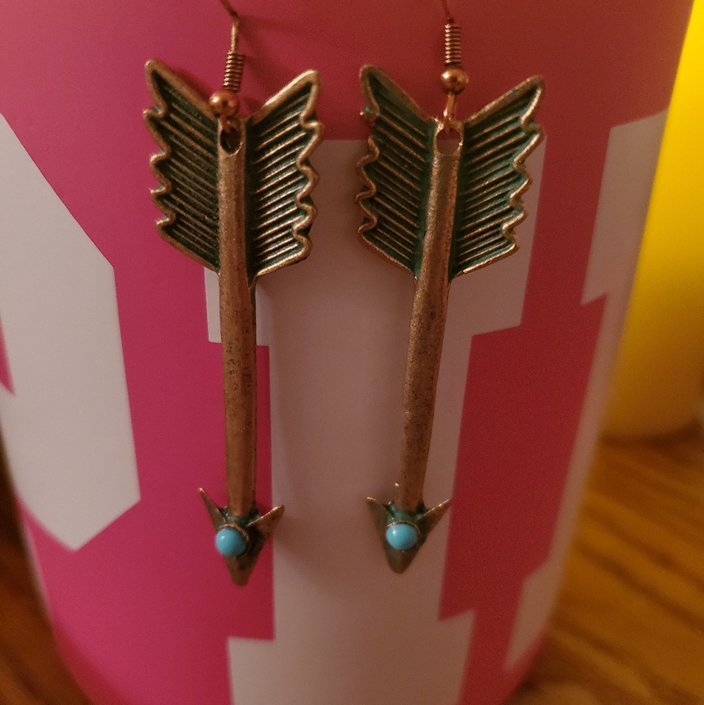 Bronze Colored Turquoise Arrowhead/Arrow Earrings
